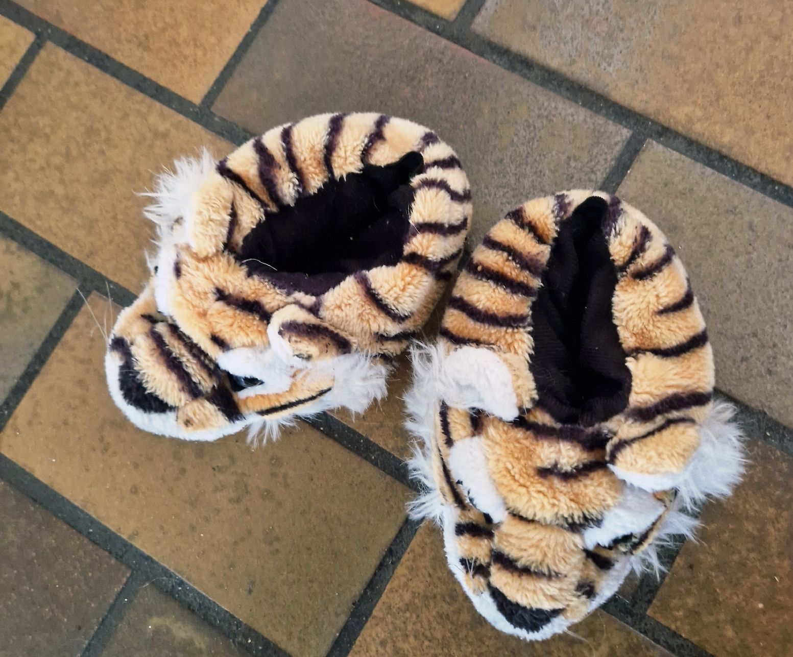 Scarpe per ragazzi: Kuschelfinken Tiger 24-28 – Usato da Stüsslingen venduto da white_angel86 3