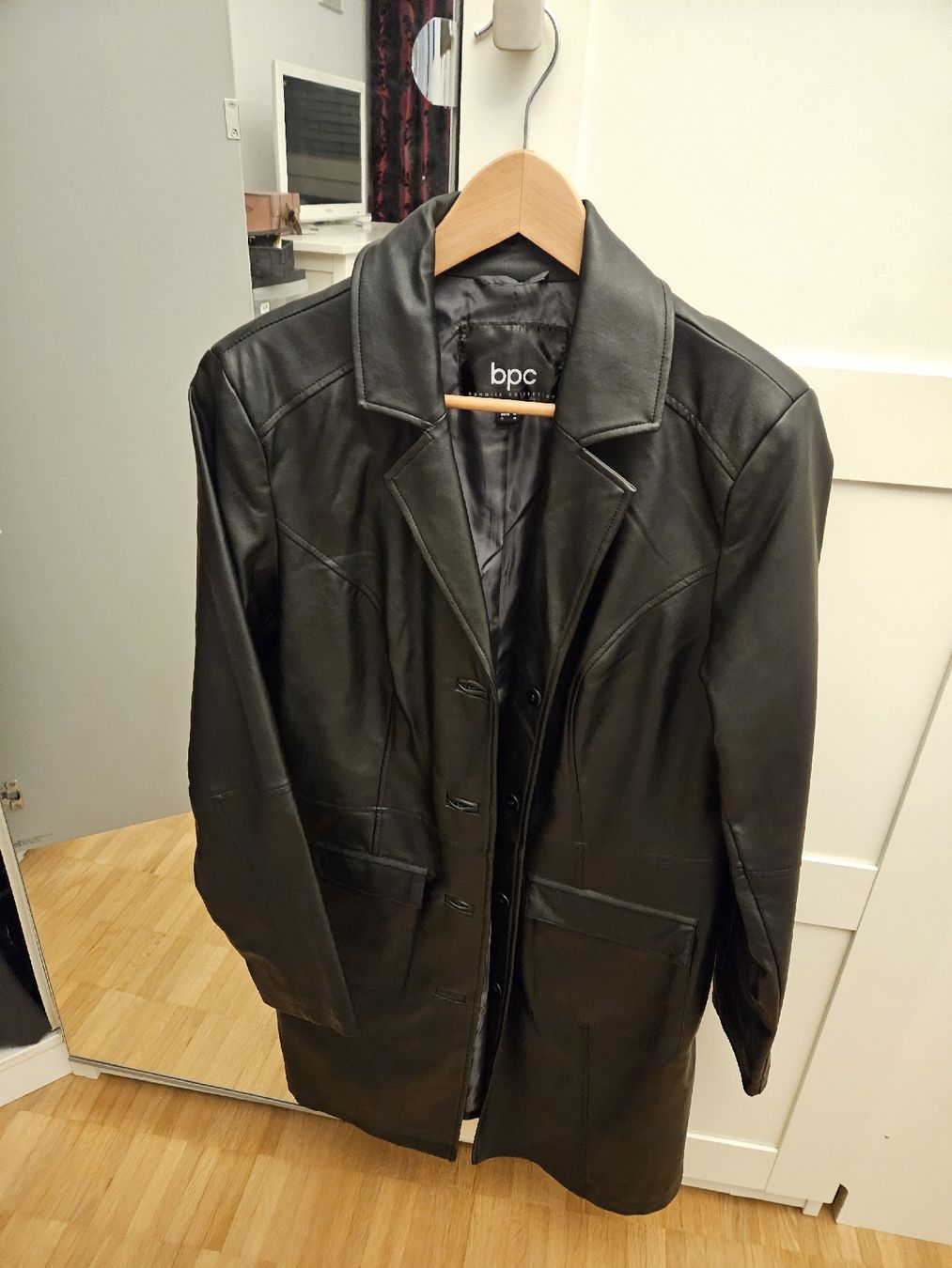 Cappotti: Leder Mantel – Usato da Thun venduto da Candys_Jane2006