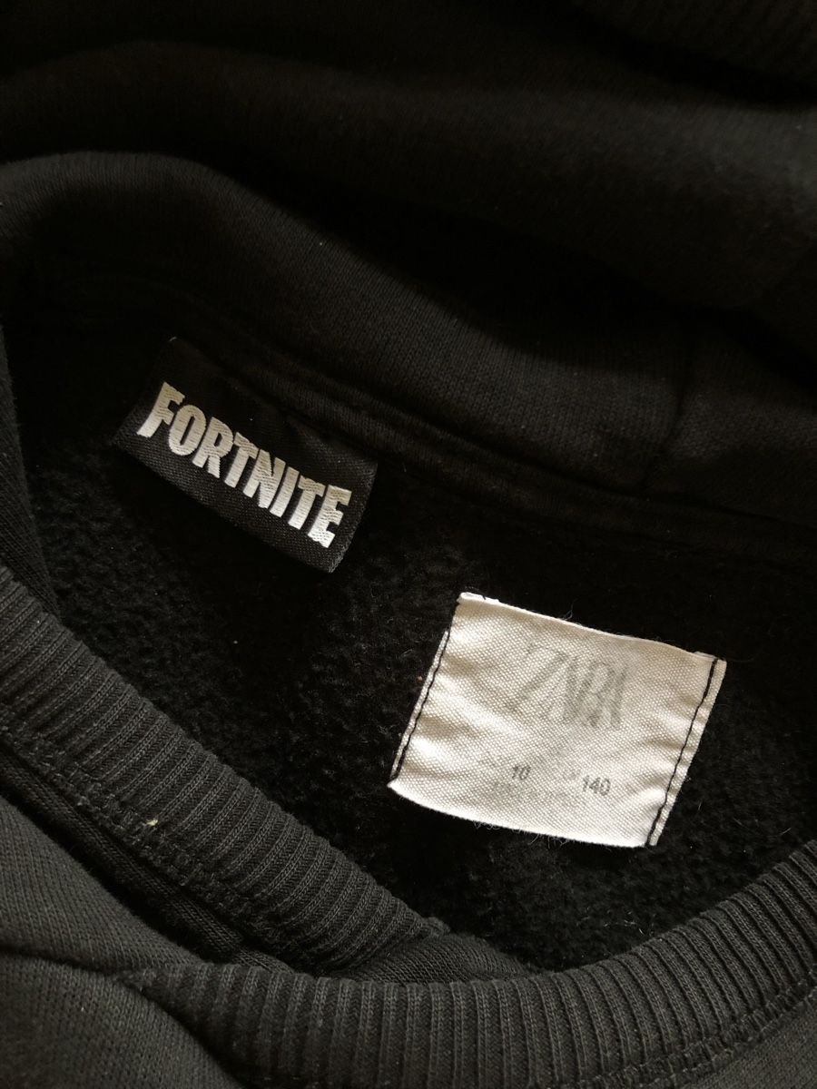 H&M Pullover & Sweatshirts: Sweat à capuche Fornite – Gebraucht aus Neuchâtel von rqml 1