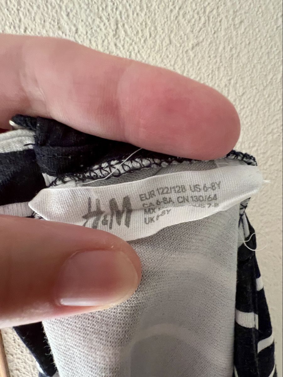 H&M Kleider & Röcke: Herziges Kleid H&M, gestreift Grösse 122/128 – Gebraucht aus Uetendorf von pink2 2