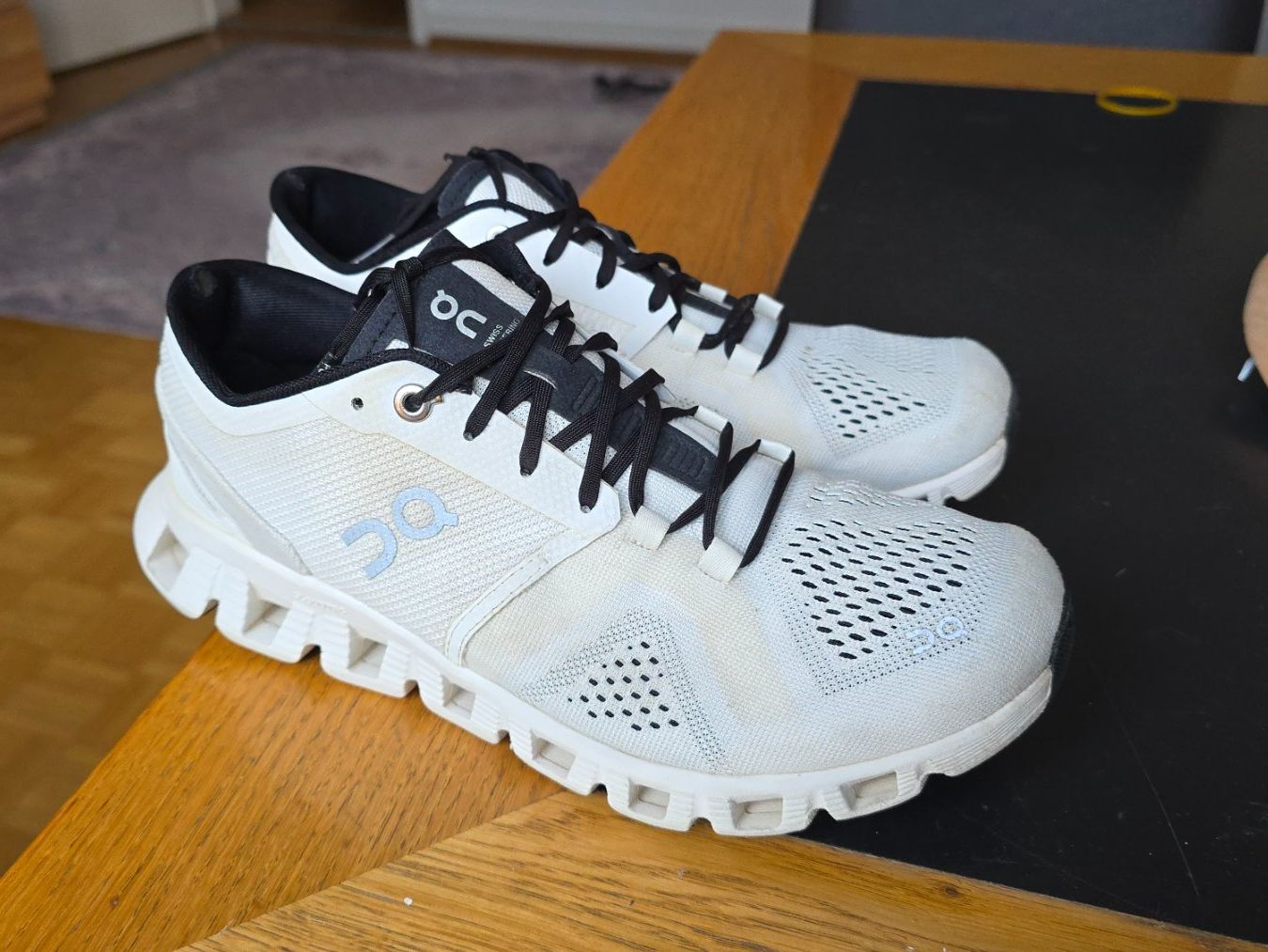 On Scarpe da donna: ON schuhe .  EU 38.5 – Usato da Wallisellen venduto da theblacksheep