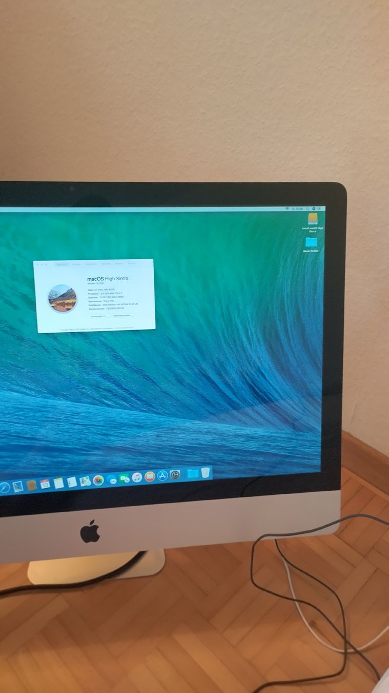 iMac 27-inch (Mid 2011) - Intel Core i7 (Defekt) in Uerikon für