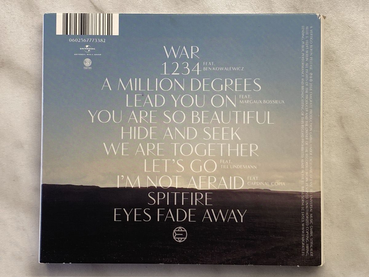 CDs: CD Emigrate A Million Degrees – Neuf (Voir description) à Aigle par St_anger 1