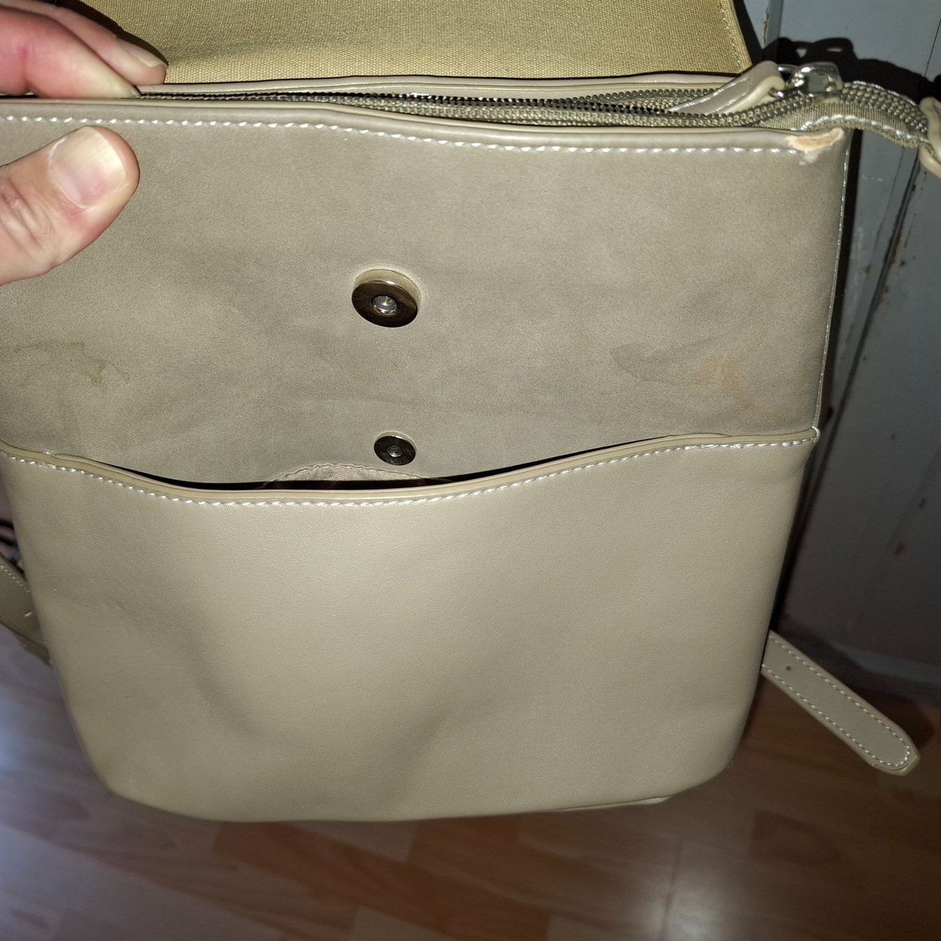 David Jones Zaini: Rucksack David Jones – Usato da st.gallen venduto da mona3 2