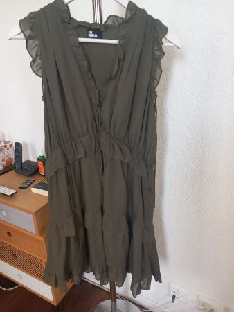 Robe NEUVE THE KOOPLES Fr. 235.00