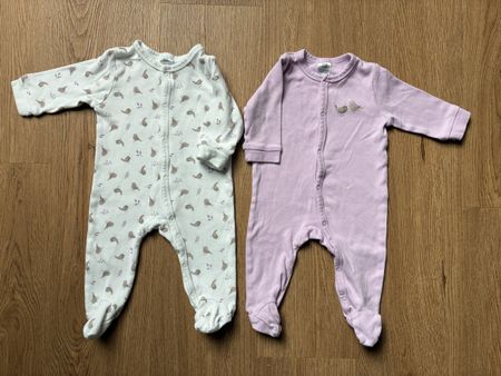 Pyjama / Strampler Grösse 62/68