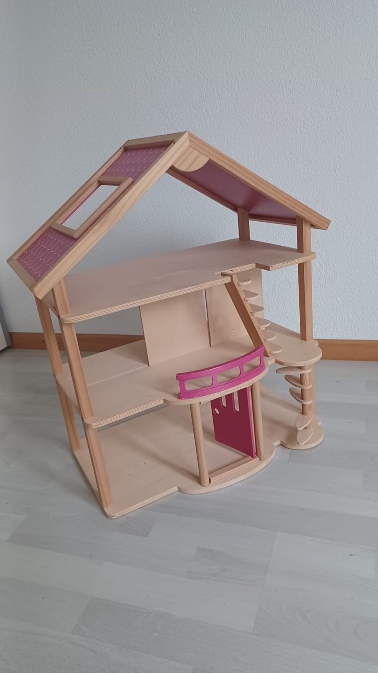 Articoli in legno: Holzpuppenhaus – Usato da Neuenkirch venduto da SIGI_99