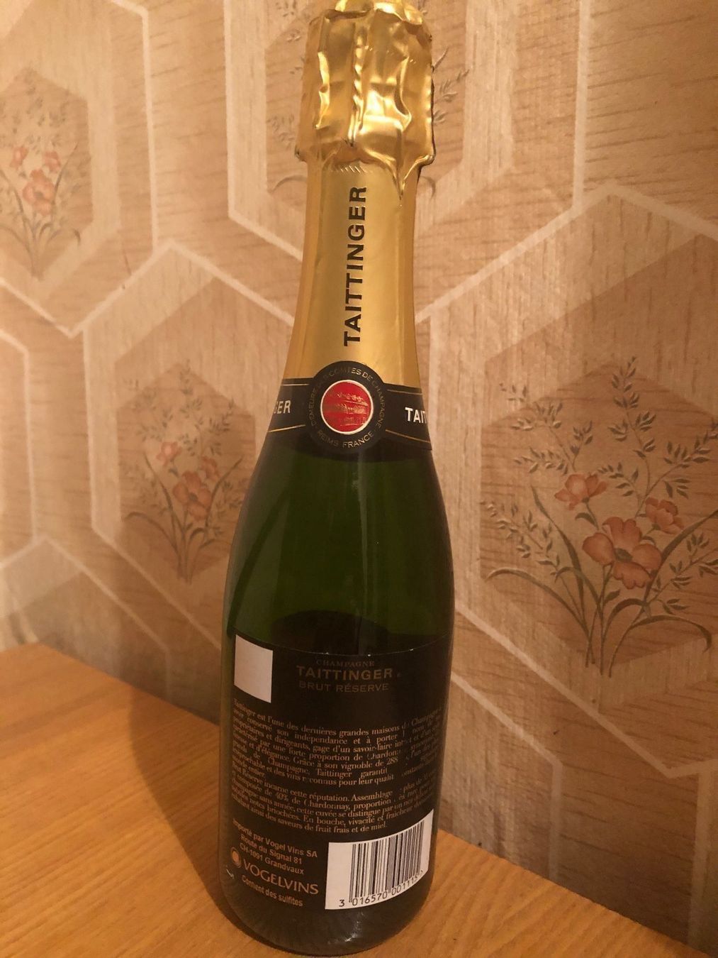 Taittinger Vino: Champagner Taittinger Brut Reserve. 3.75 – Nuovo e nell'imballaggio originale da Wald ZH venduto da mlnt 3