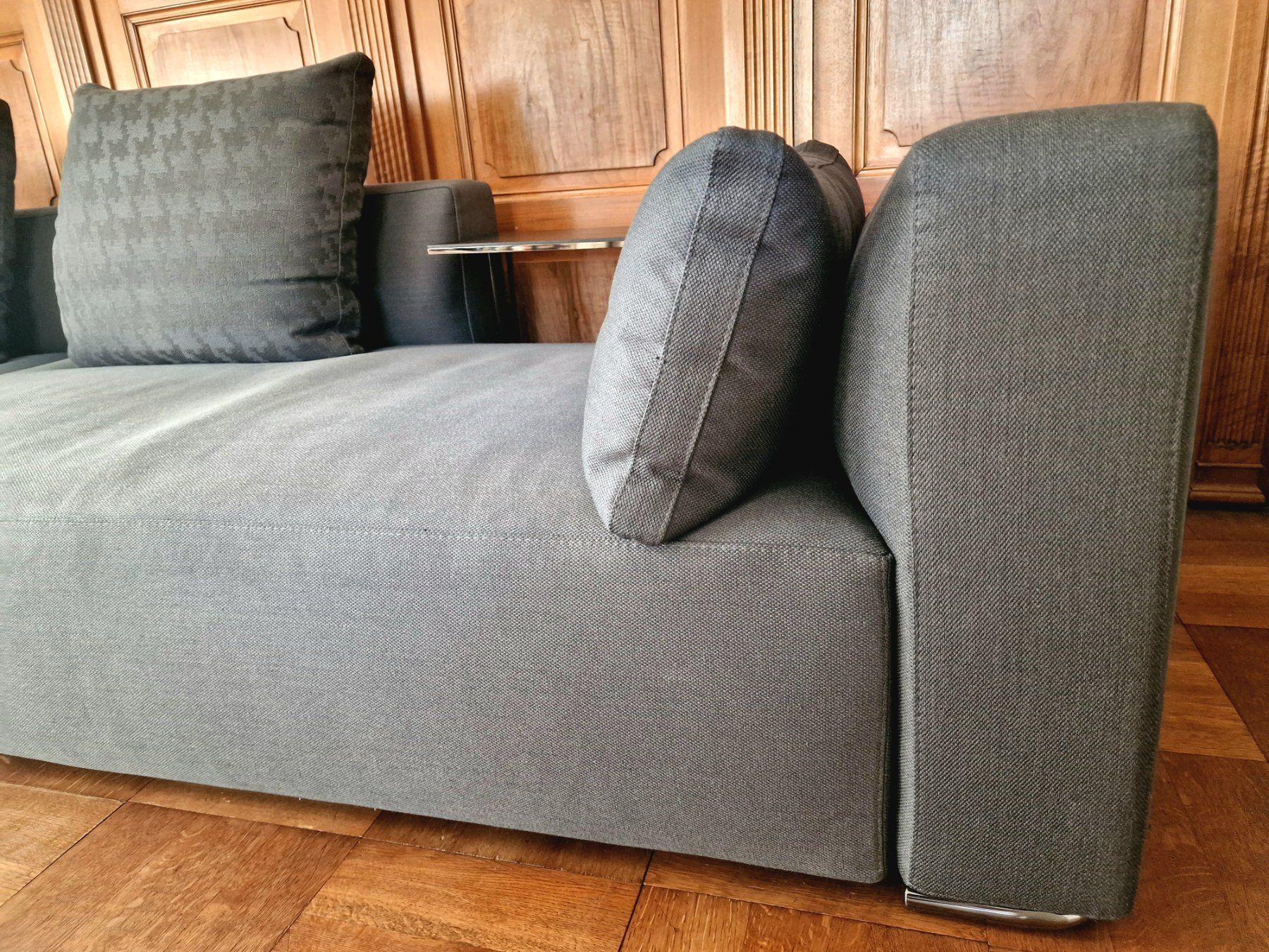 Minotti Divani: MINOTTI | Donovan | Sofa ab 1.- – Usato da Adliswil venduto da Alayna1 2
