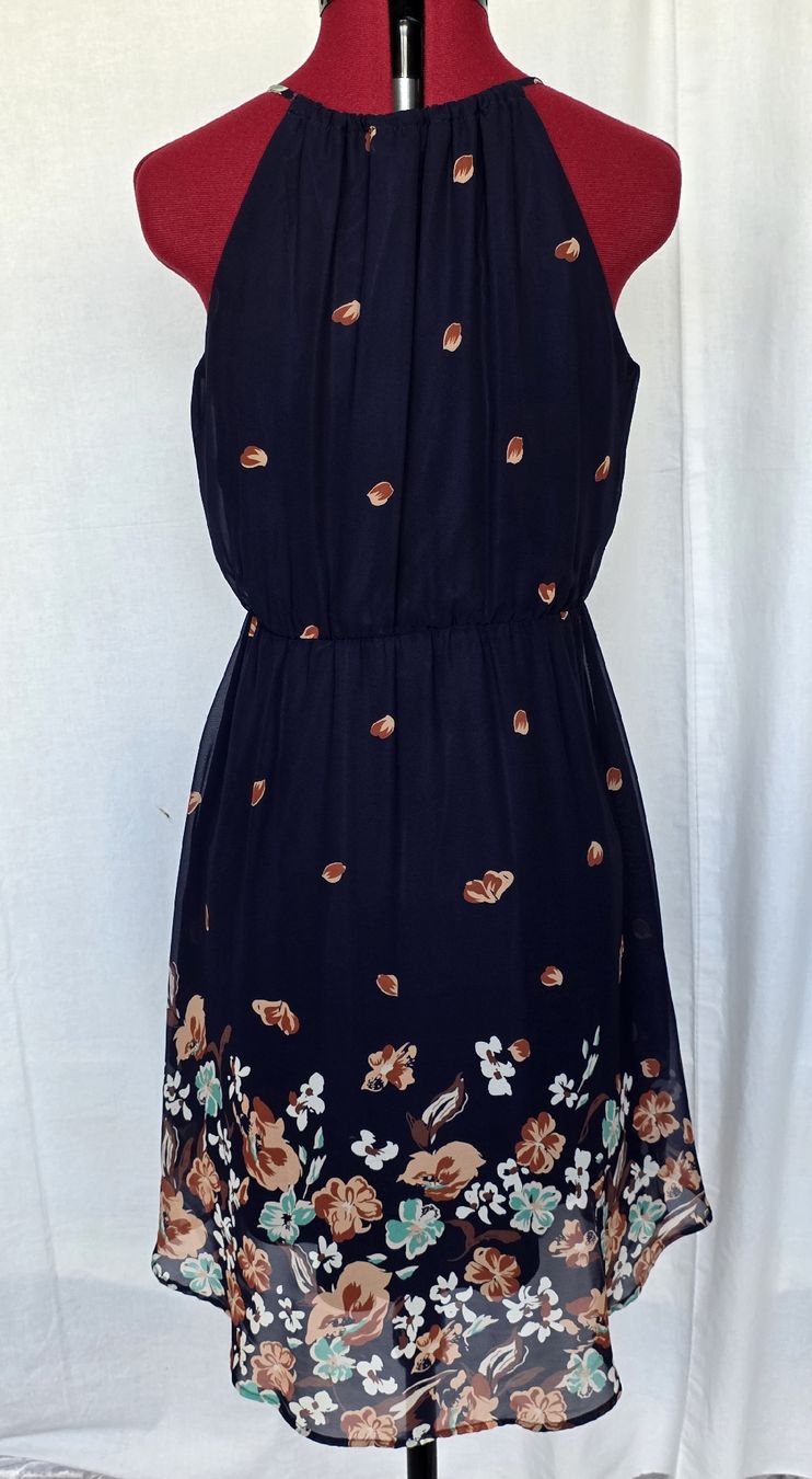Kleider: Kleid-Collective Concepts – Neu (gemäss Beschreibung) aus Pfäffikon SZ von hrs_k2tn 2
