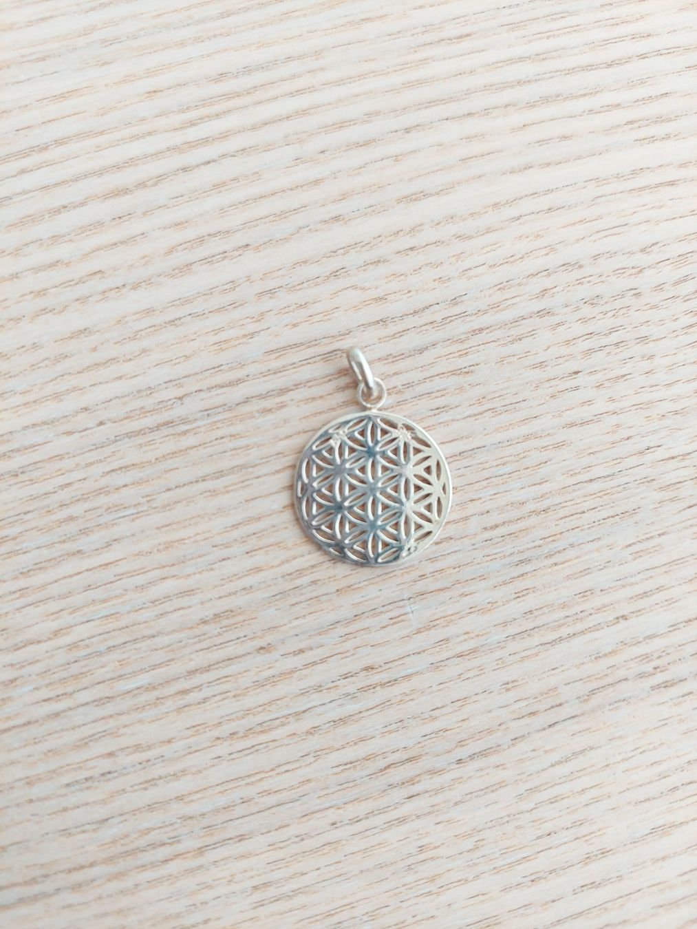 Pendentifs: Lebensblume Anhänger – D'occasion à Basel par eila_ila