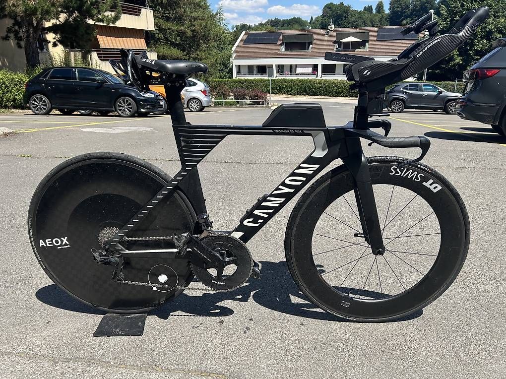 Biciclette: Canyon Speedmax cf slx de 2020 avec lenticulaire  – Usato da Lausanne venduto da axe_qns5