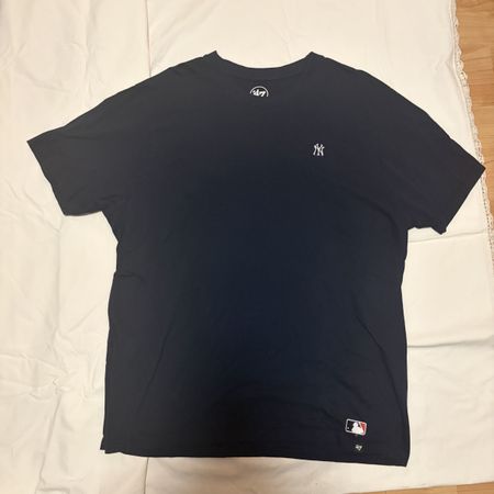 T-Shirt 47 Brand New York Yankees dunkelblau Grösse XL