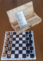 *SCHACHSPIEL IN HOLZBOX* VOLLST./ANL./10 X 24 X 4.5CM