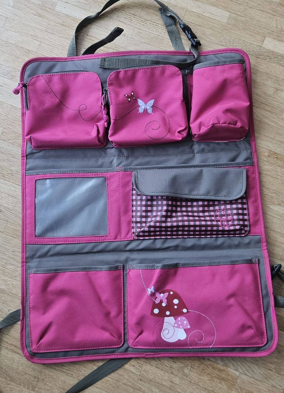 Supporti a parete: Auto-Rücksitzorganizer pink Marle Lässig – Usato da Zufikon venduto da Lmazi