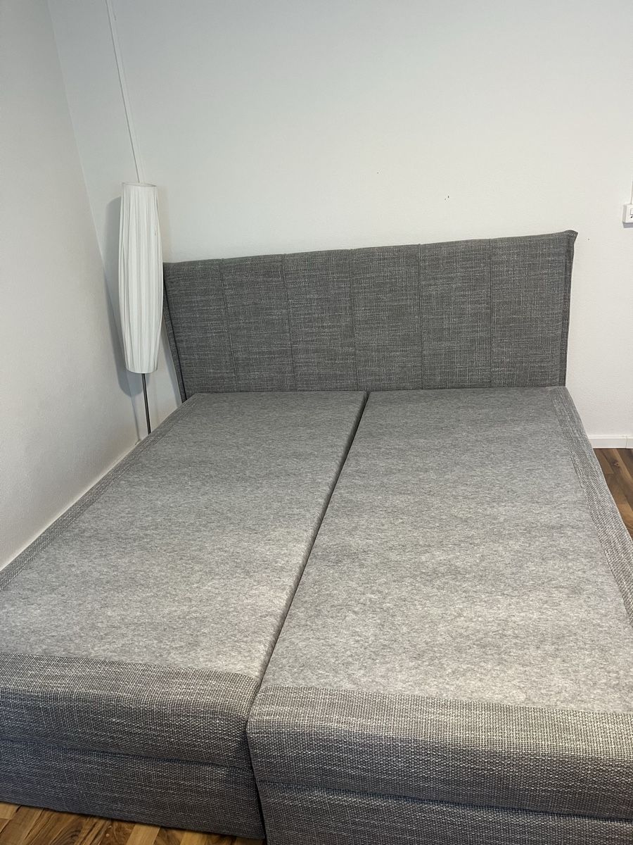 Lits: Boxspringbett  – D'occasion à Hofstatt par ryb_qlf8 1