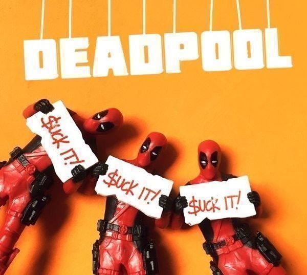 Statuette: DEADPOOL 2 FIGUR - MINIFIGUR 9cm - MARVEL FIGUR – Nuovo e nell'imballaggio originale da Kriens venduto da swissgadget 1