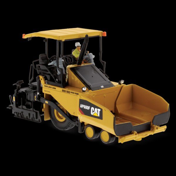 Caterpillar Kits de montage: DieCast 85591 AP600F Asphalt Paver – Neuf avec emballage d'origine à Dagmersellen par FBM-Bacheli
