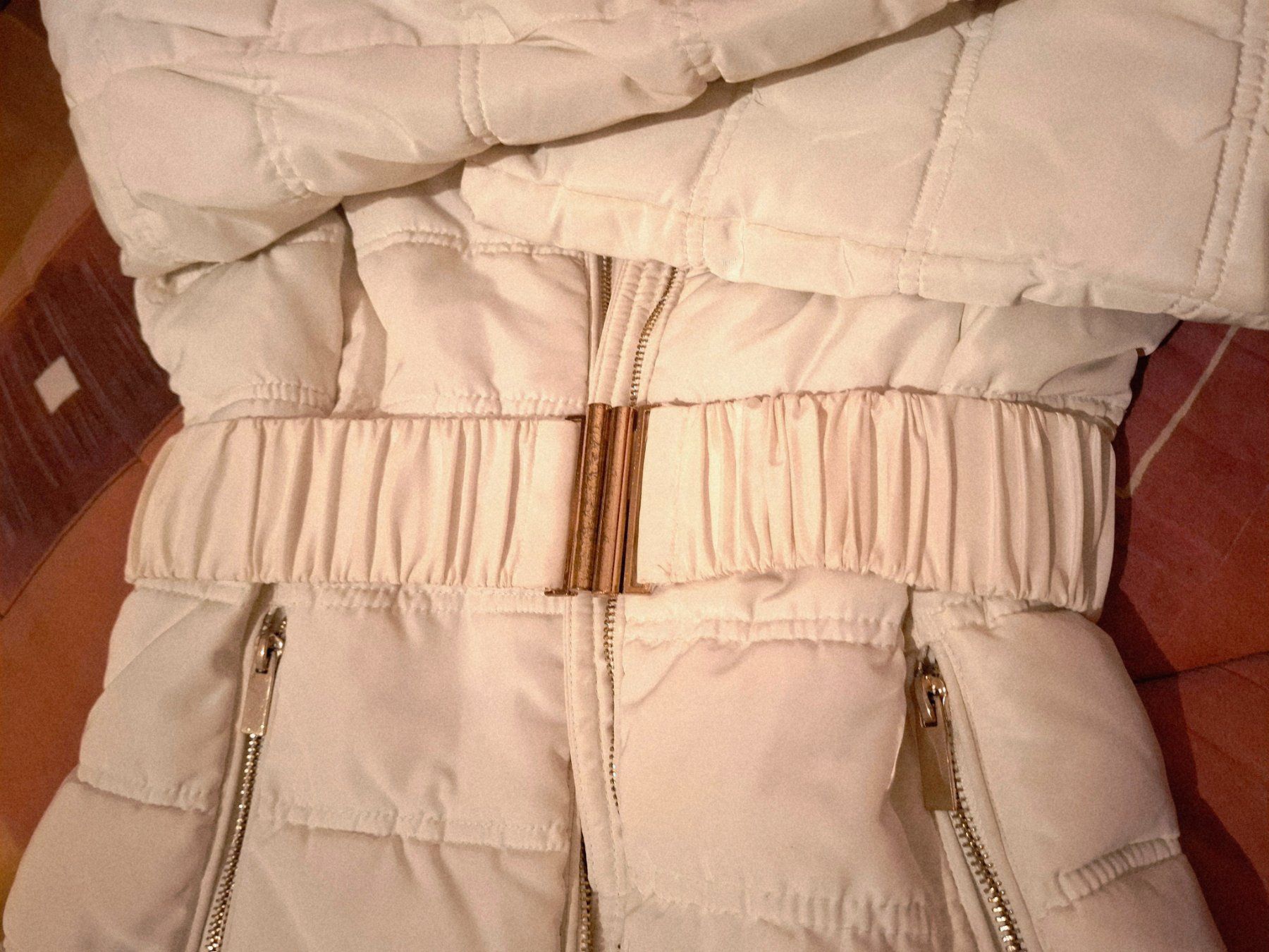 Jacken: Veste blanche courte – Gebraucht aus givisiez von odilev 5