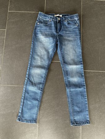 Levi's 711, Jeans, Grösse 140, Top Zustand!