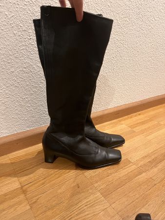 Leichte Stiefel, echt Leder