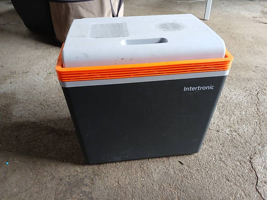 Frigoriferi & Refrigeratori: Kühlbox – Nuovo e nell'imballaggio originale da Süderen venduto da Luethi1990 1