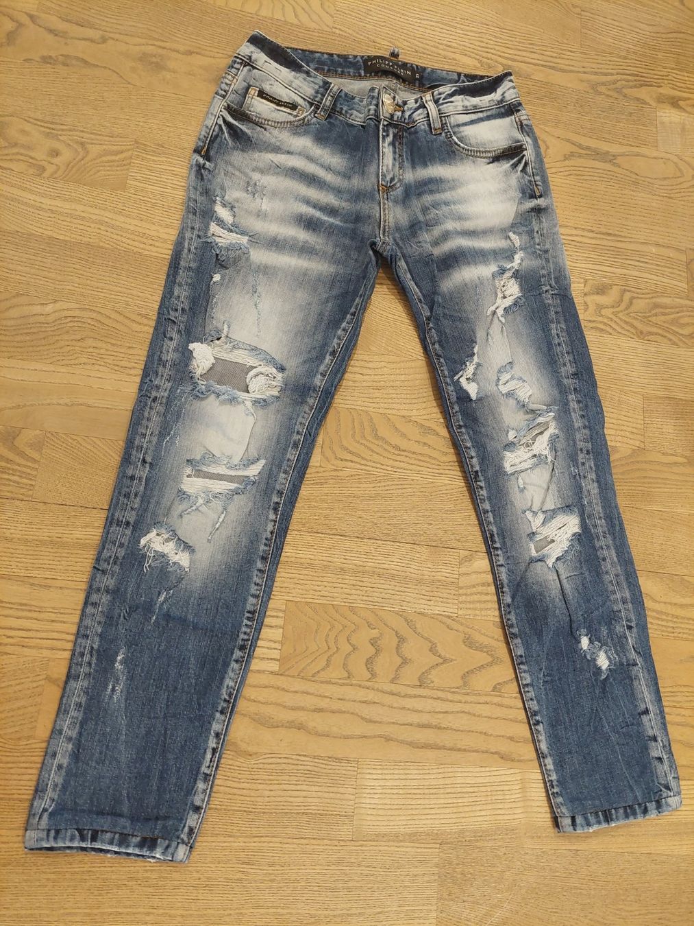 Jeans: Jeans – Usato da Gunzwil venduto da 11G11 1