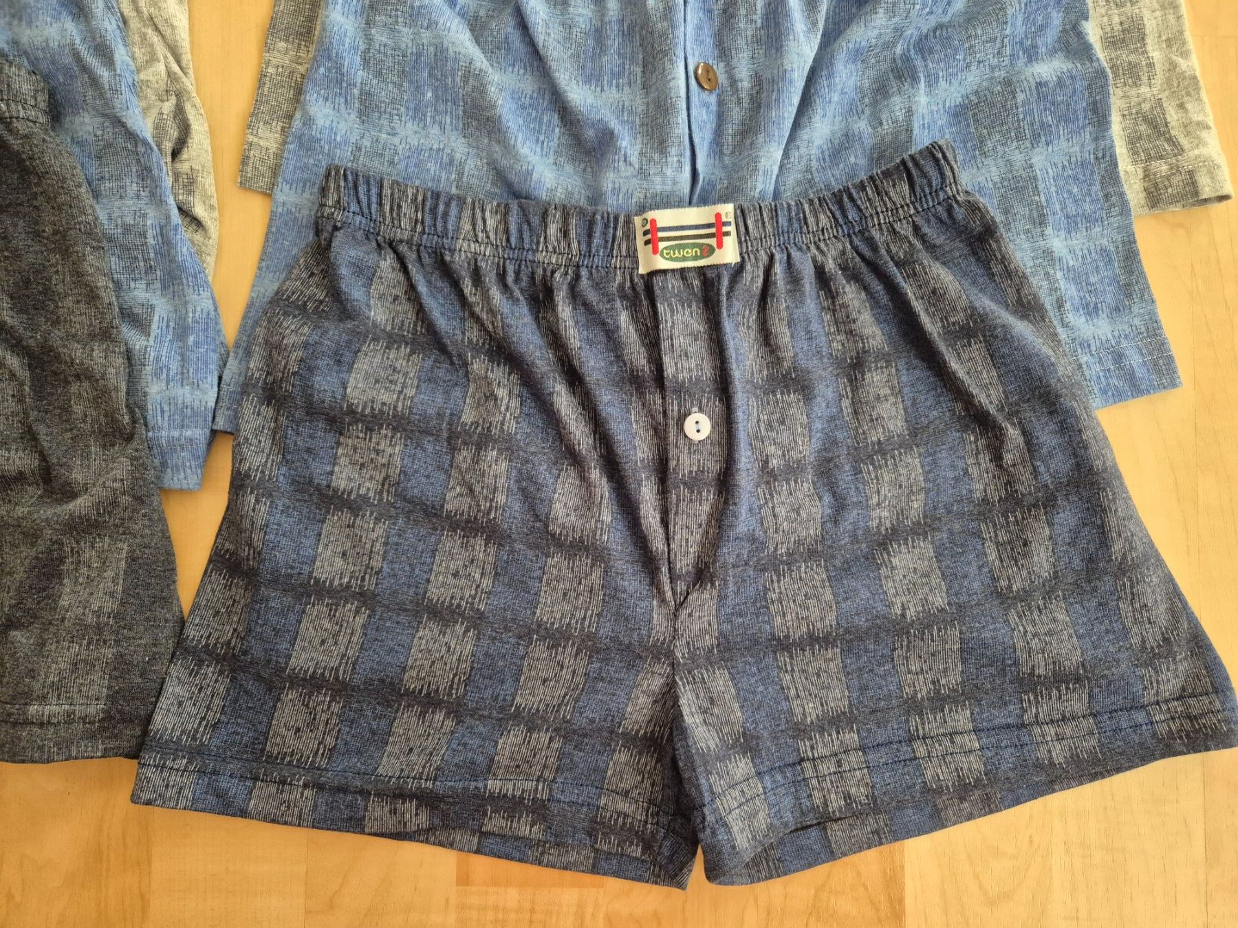 Biancheria intima: Boxershorts Herren 6er Pack Grösse 5 neu – Nuovo (secondo la descrizione) da Widnau venduto da KleineHonigblume 1