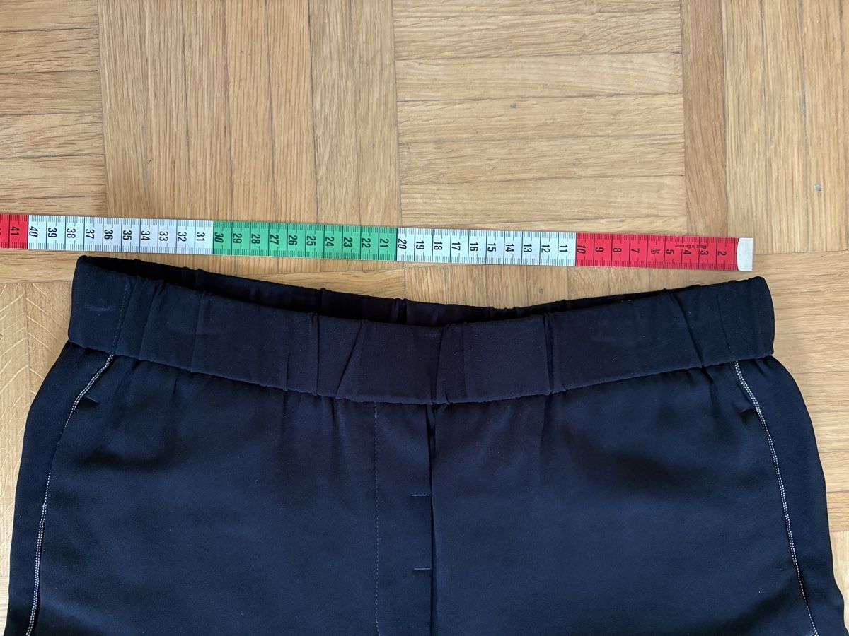 Peserico Hosen: Peserico Hose Schwarz Glitzer 38 – Gebraucht aus Zug von Zug-Queen 5