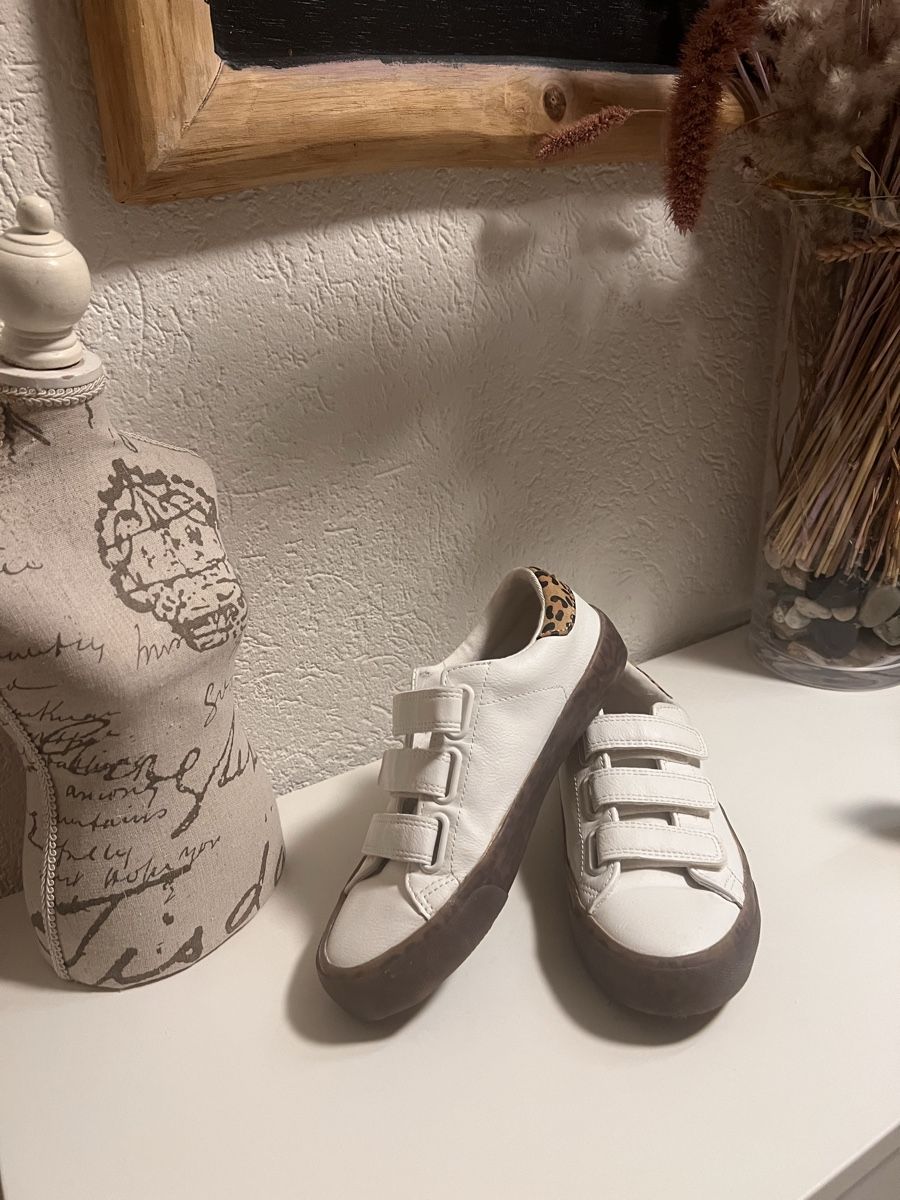 Schuhe für Mädchen: Baskets blanches enfant pointure 35 neuves – Neu (gemäss Beschreibung) aus La Chaux-de-Fonds von Sabinchenn 3