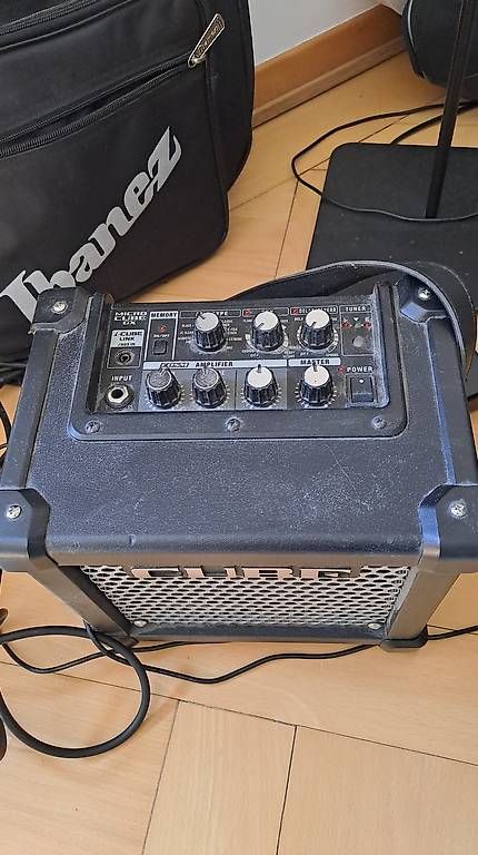 Instruments de musique: Ibanez E-Gitarre – D'occasion à St. Gallen par mar_6h72 2