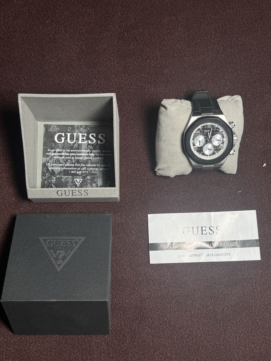 Guess Uhren: Montre Guess – Neu und originalverpackt aus Cressier FR von per_95ld