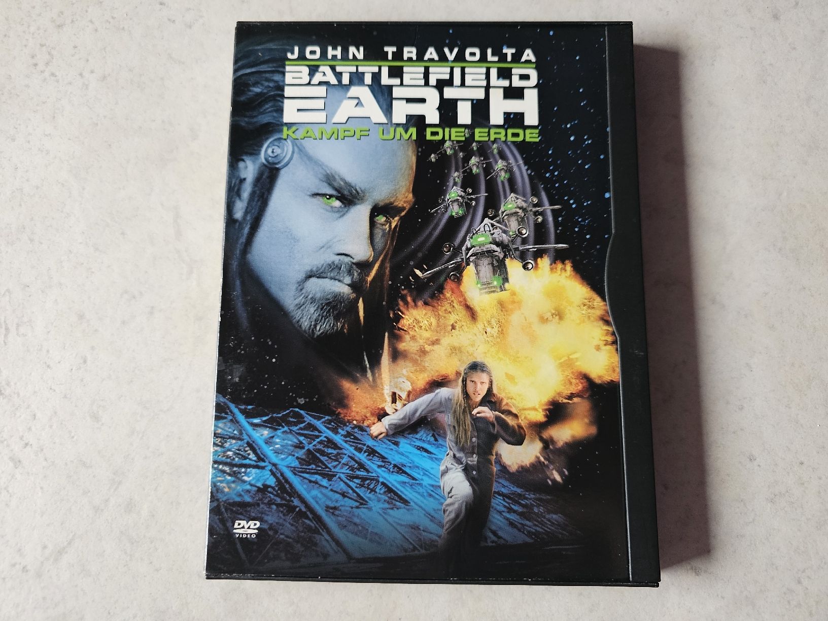 Alle DVDs: Battlefield Earth  -  Kampf um die Erde – Gebraucht aus Schneisingen von backstore24