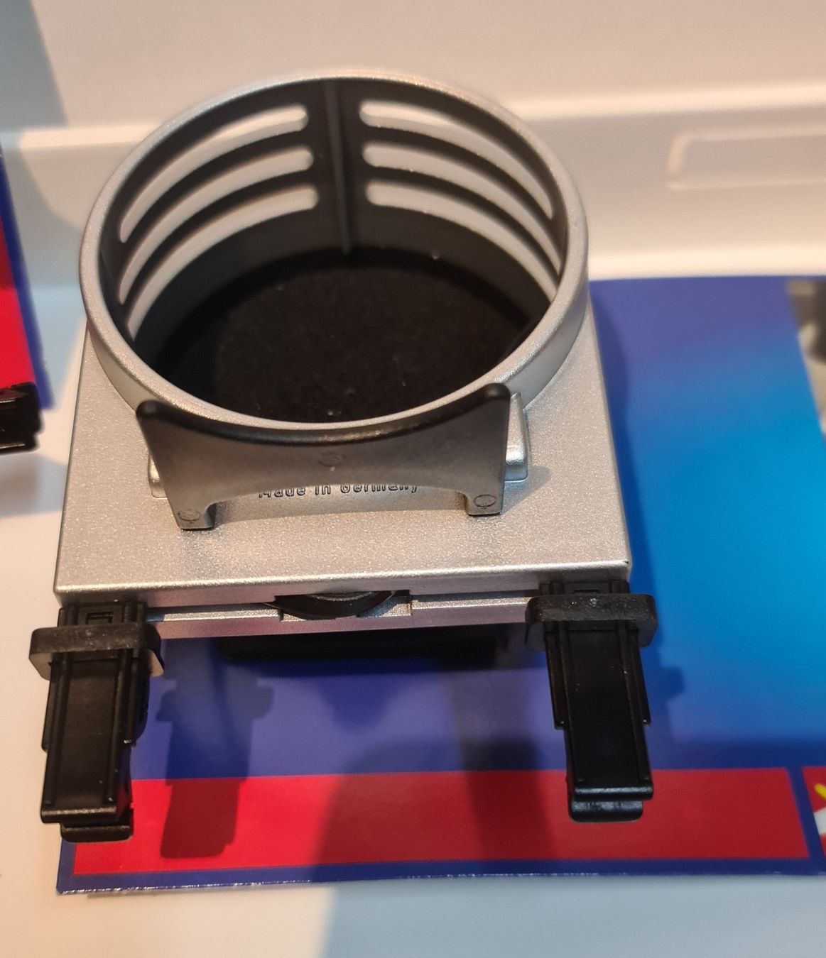 Accessori per altri veicoli: 4 Stück Auto Getränkehalter Universal – Nuovo e nell'imballaggio originale da Uerkheim venduto da Kaufoption 3
