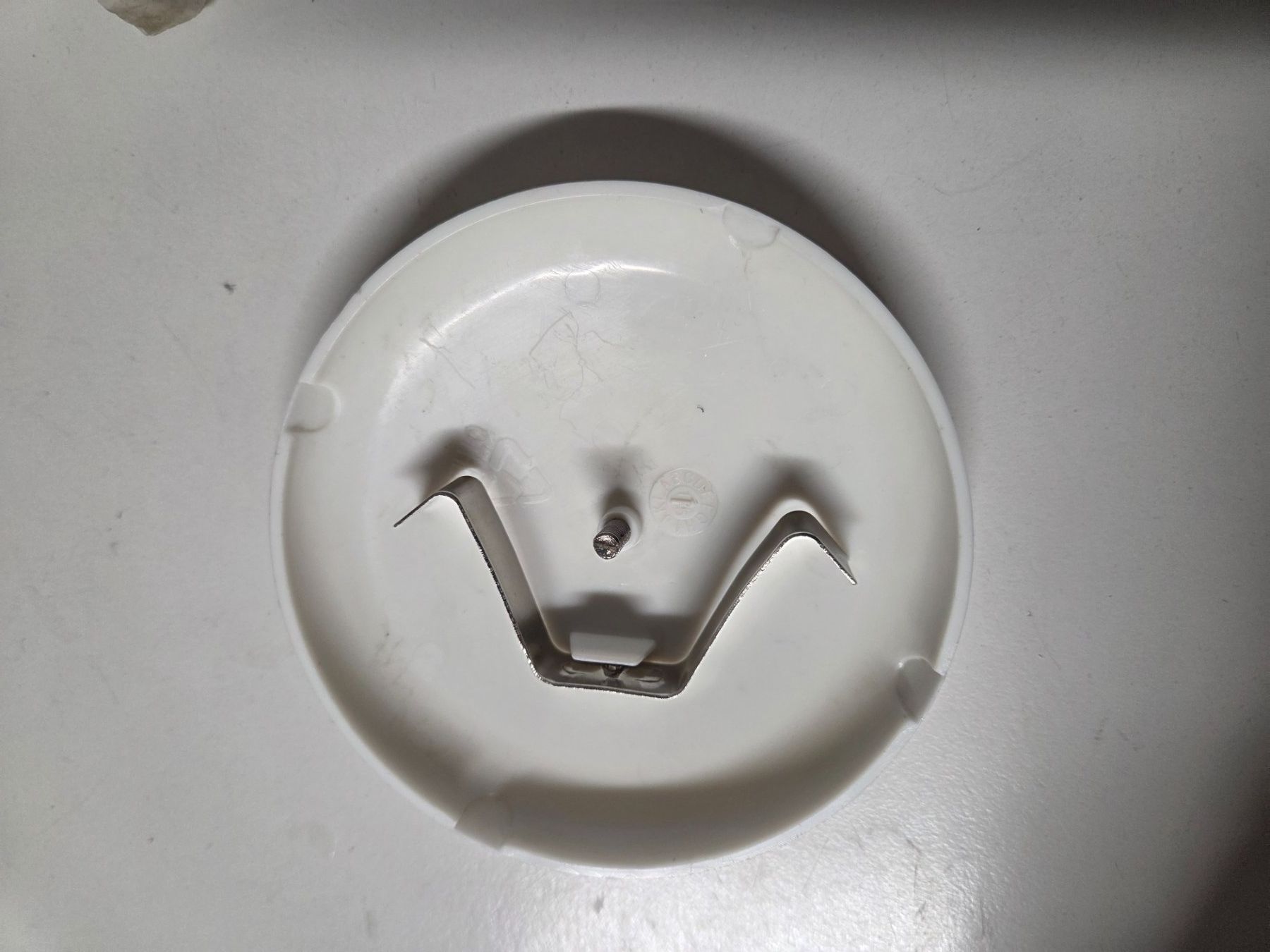 Stecker: Deckenrosette d93 16mm Abdeckung – Neu und originalverpackt aus Zürich von Alibaba1234 1