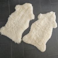 2x Schaffeli 110 cm Sheepskin Rugs 