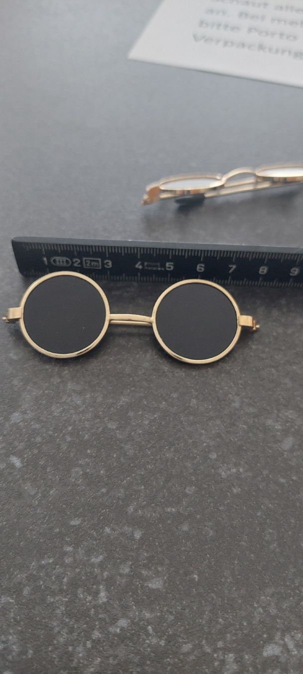 Giocattoli: Puppenbrille 2 Stück  neu – Nuovo (secondo la descrizione) da Muri AG venduto da nindo1 2