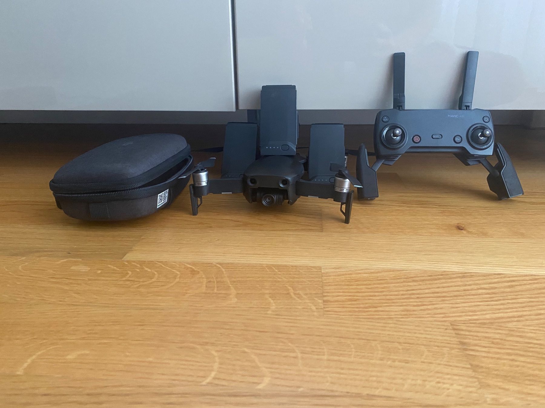 DJI Modellismo RC: DJI mavic air Drone – Usato da Spreitenbach venduto da Kinga78 1