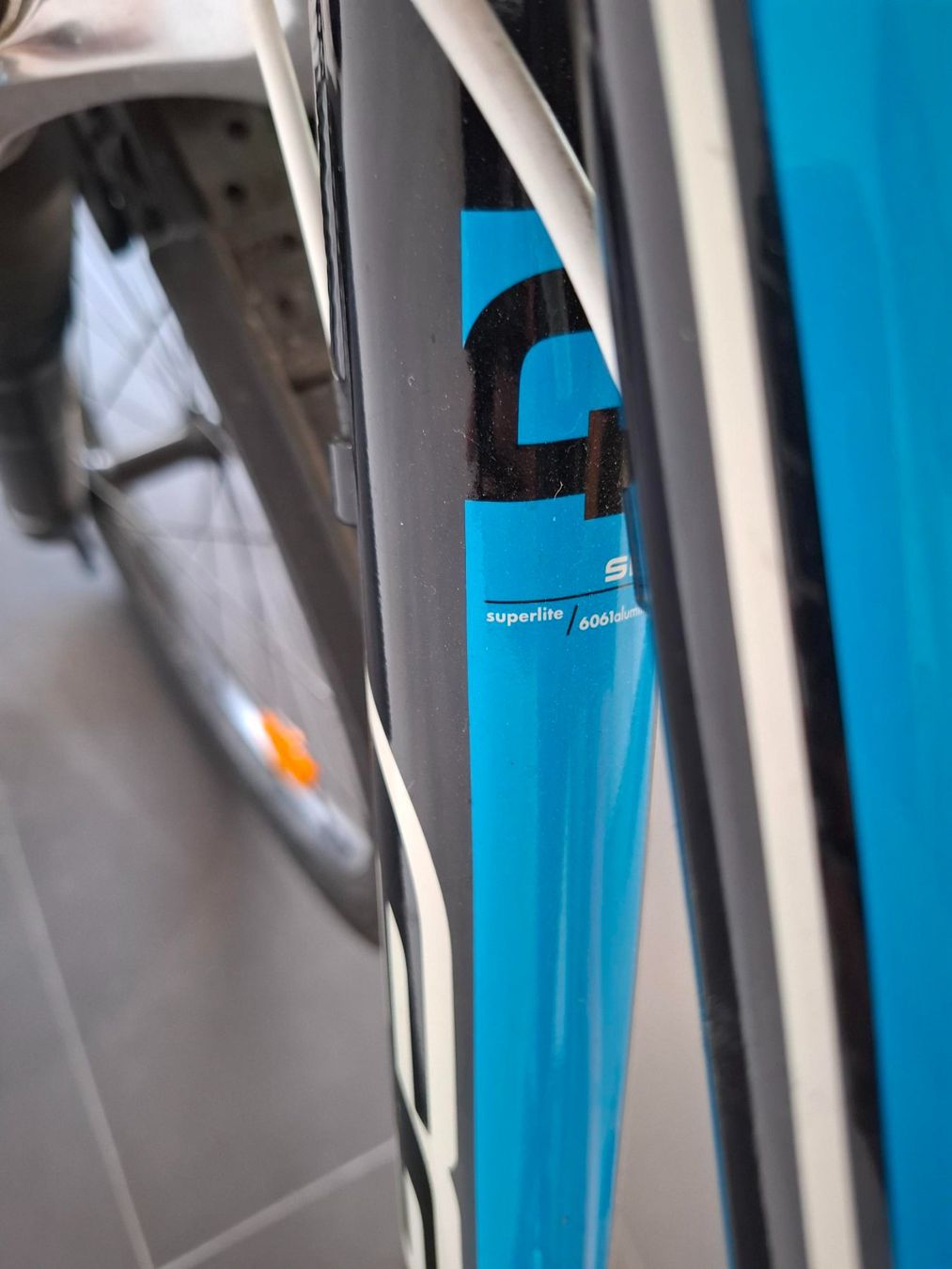 Felt Biciclette: FELT 24 Vélo – Usato da Fribourg venduto da manureta 3
