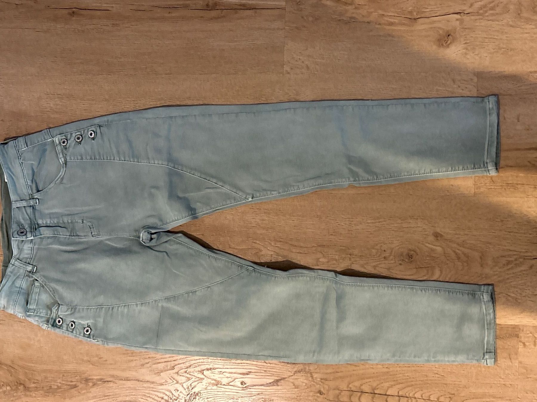 Jeans: Jeans olivgrün Grösse L – Usato da Brunnen venduto da Nala2929 2