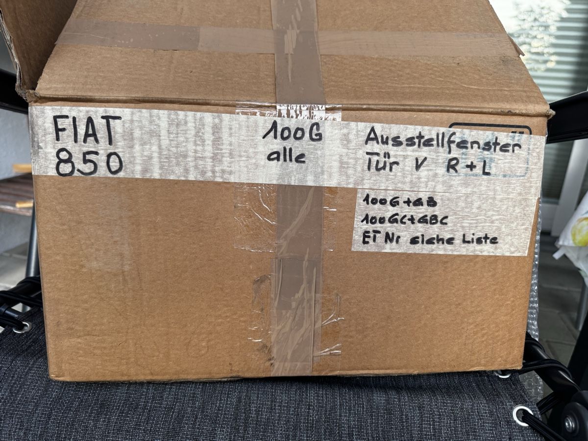 Fiat Tutti pezzi di ricambio auto: Fiat 850 Austellfenster – Usato da Leissigen venduto da orba01