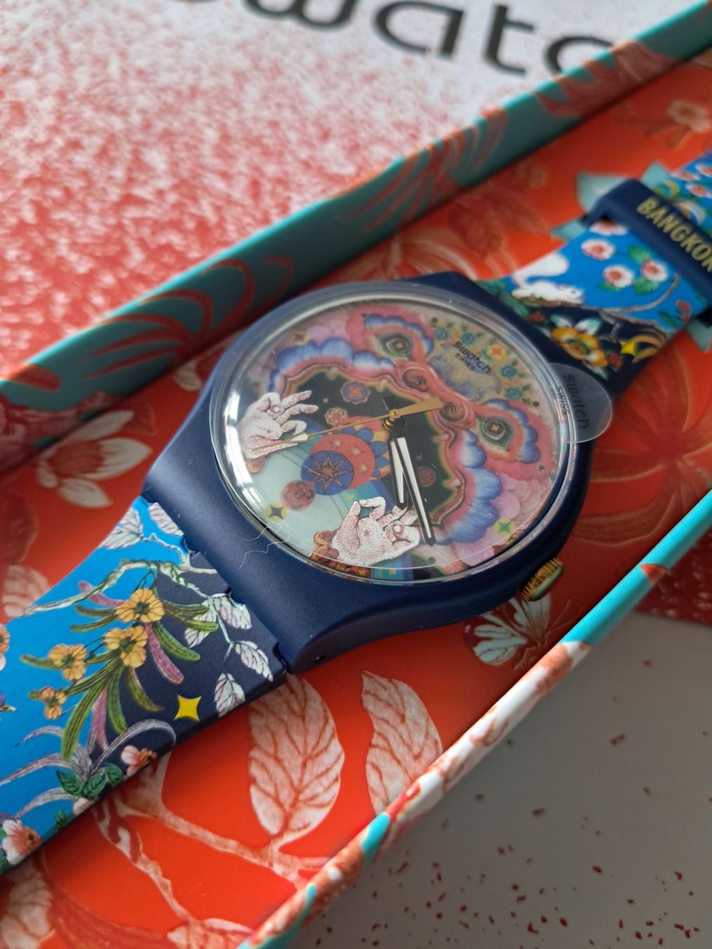 Swatch Orologi: Swatch Destination Bangkok – Nuovo e nell'imballaggio originale da Niederhasli venduto da zvb_fgn2 1
