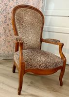 Antiker Armlehnsessel im Louis-Philippe-Stil