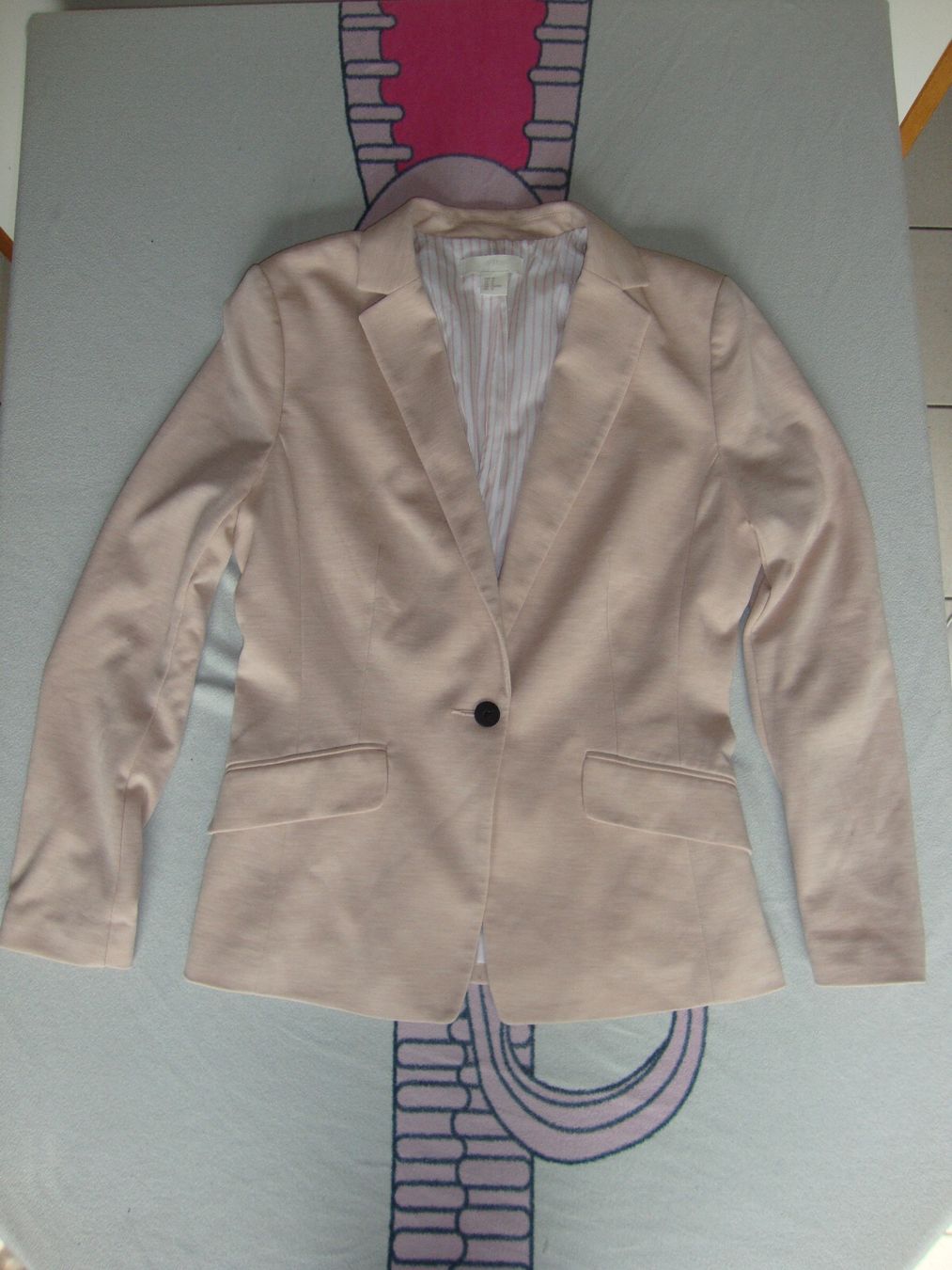 H&M Giacche: H&M Blazer, Grösse 40 – Nuovo (secondo la descrizione) da Vernier venduto da Melone74