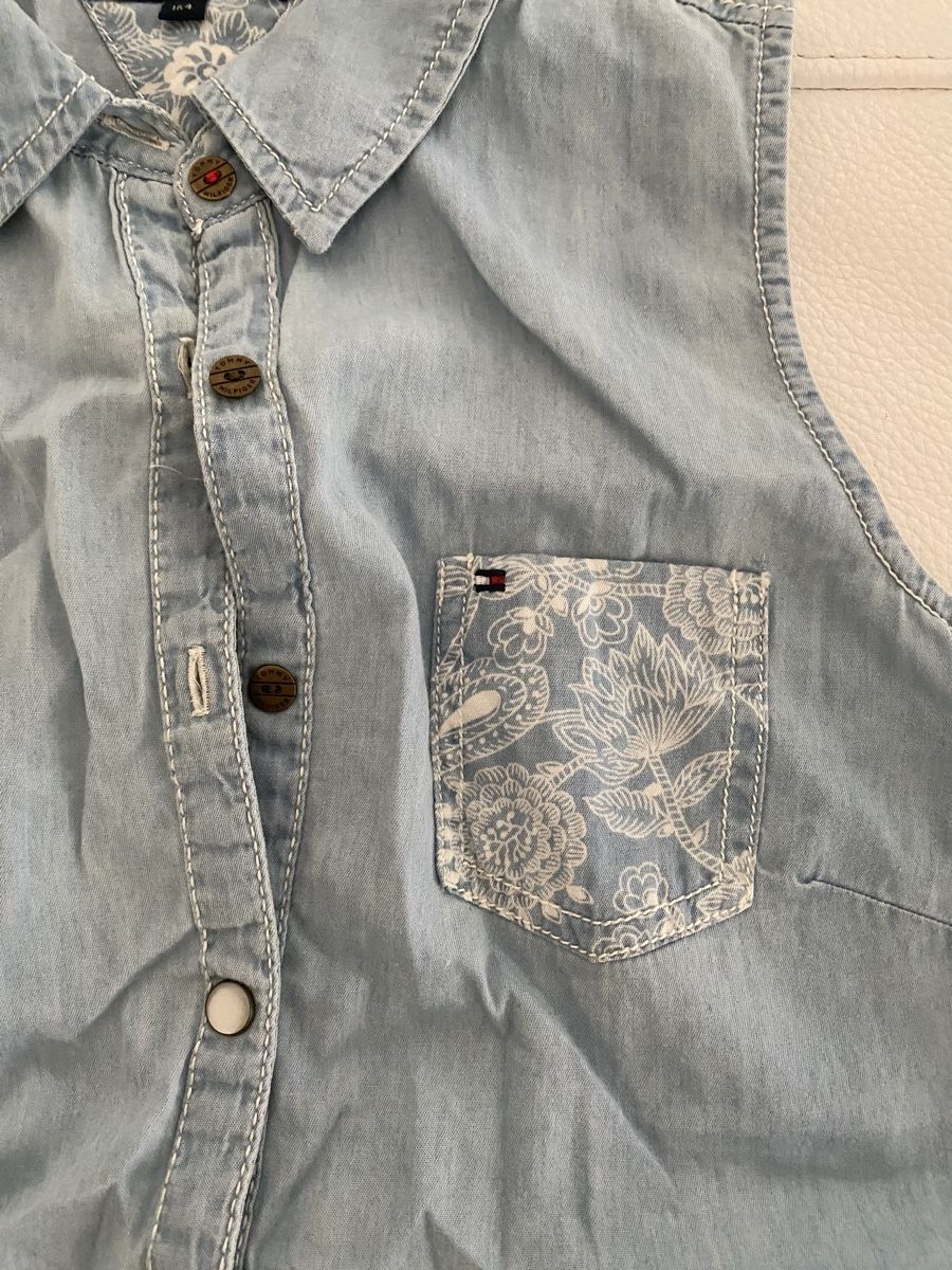 Tommy Hilfiger Camicette, T-shirt & Top: Tommy Hilfiger Bluse 🌸 – Usato da Opfikon venduto da Luis144 2
