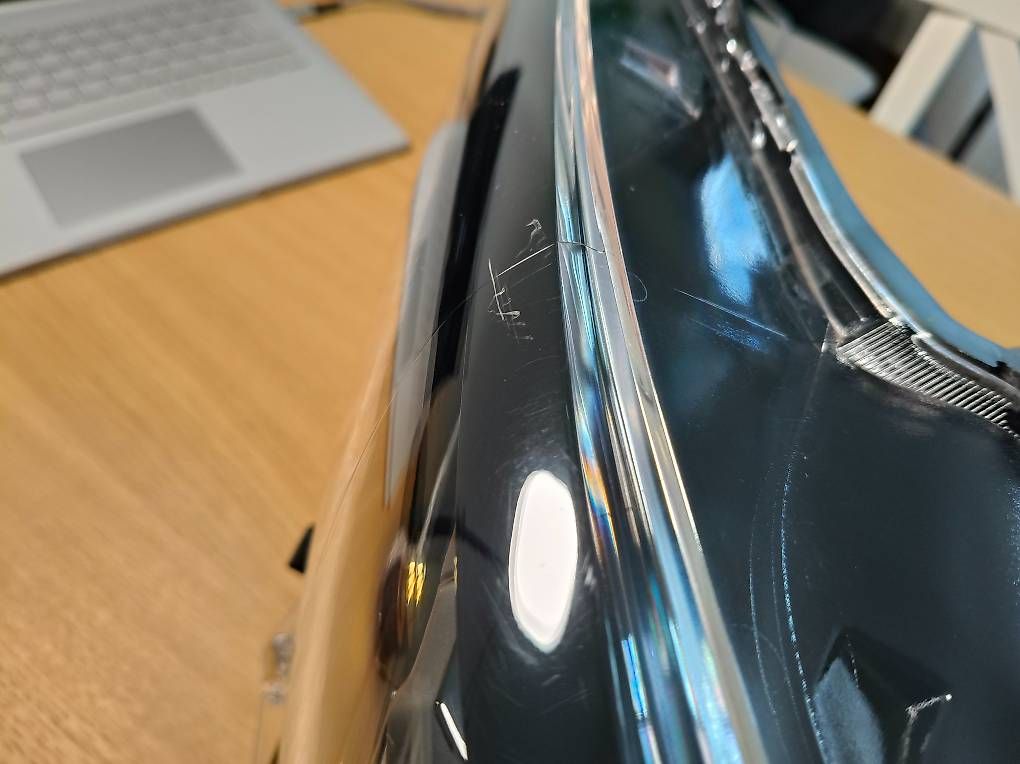 Mazda Fari: Frontscheinwerfer Mazda Cx-5 - KSD6-51030 Full LED Rechts – Difettoso da Zürich venduto da DonBodo 4