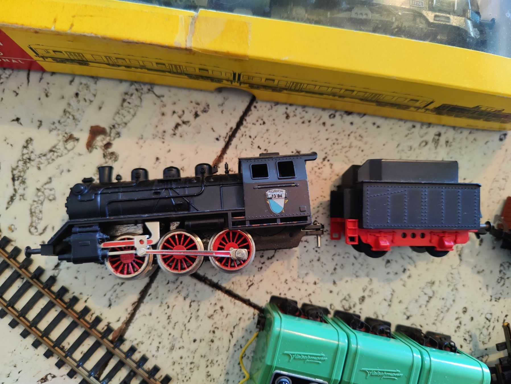 Fleischmann Modellini di ferrovie: Eisenbahnanlage Fleischmann, H0, analog - Full Set – Usato da Küsnacht ZH venduto da Astres 5