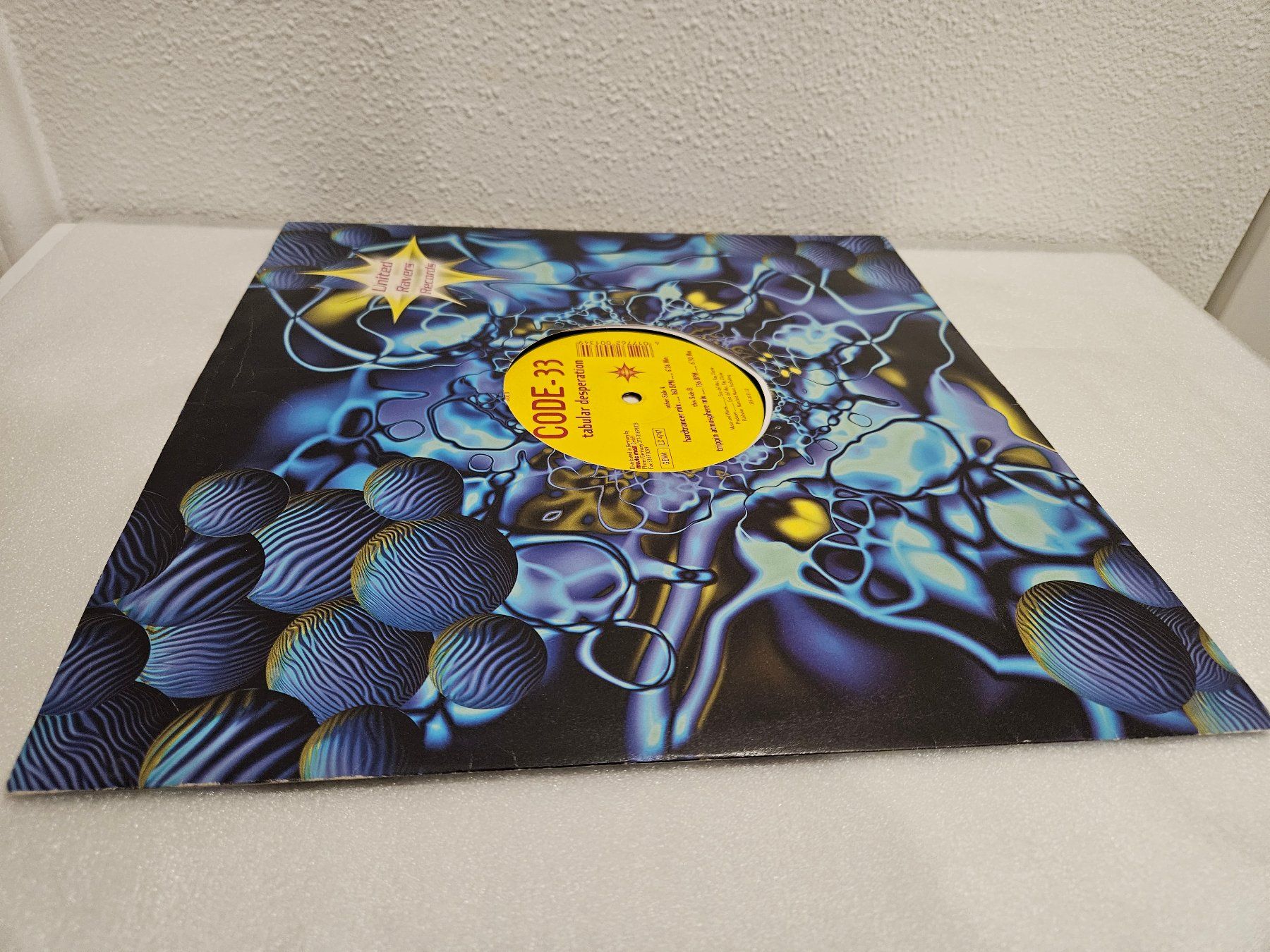 Schallplatten: Code-33 – Tabular Desperation (Hard Trance) – Gebraucht aus Uster von Vinyl-Leidenschaft 2