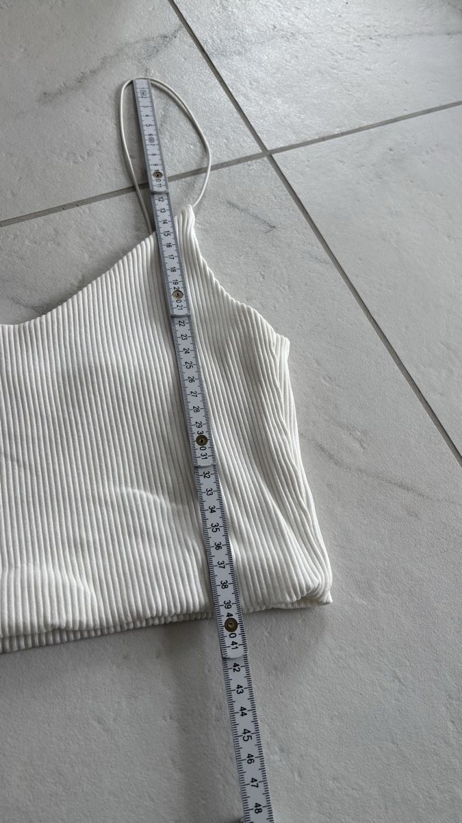 Weekday Top: Weekday Top Weiss S – Usato da Seengen venduto da sa_land 6