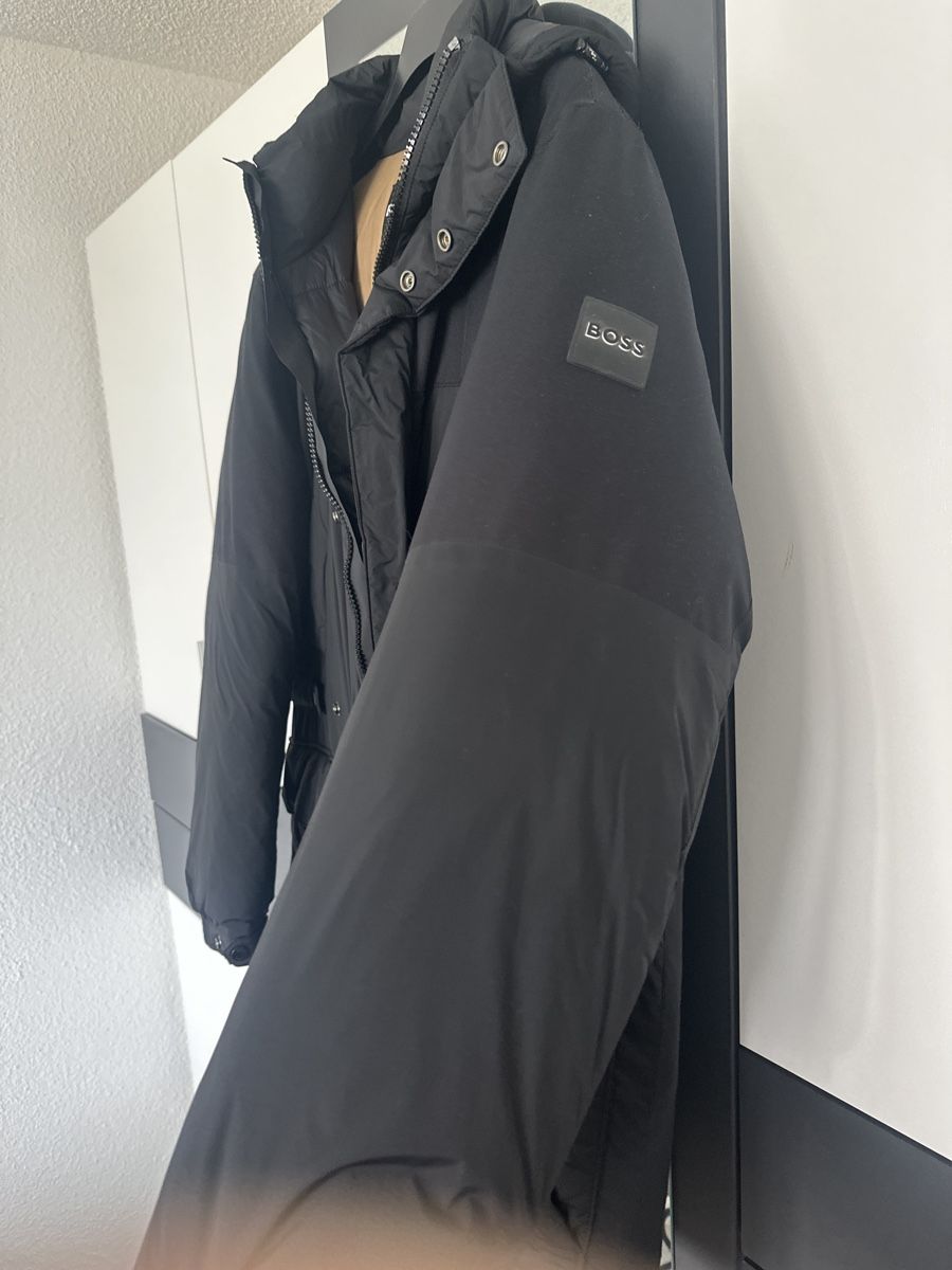 Hugo Boss Jacken: Boss Winterjacke Grösse 50 – Gebraucht aus Gachnang von tsc_5kvc 1